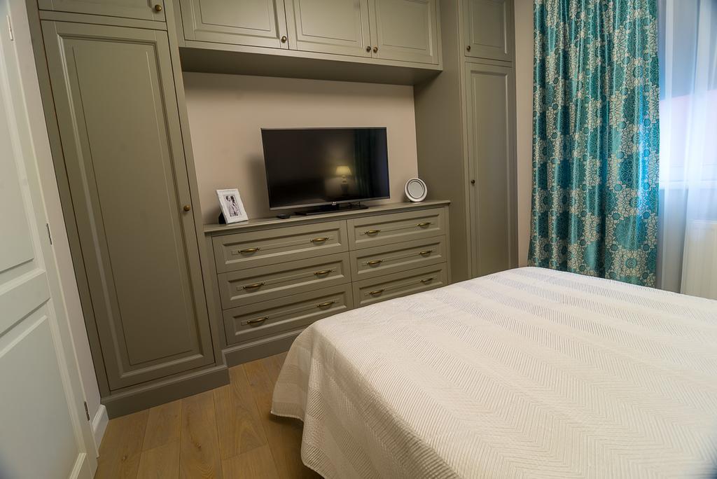 Apartament Alex アラド エクステリア 写真