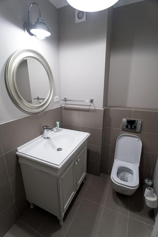 Apartament Alex アラド エクステリア 写真