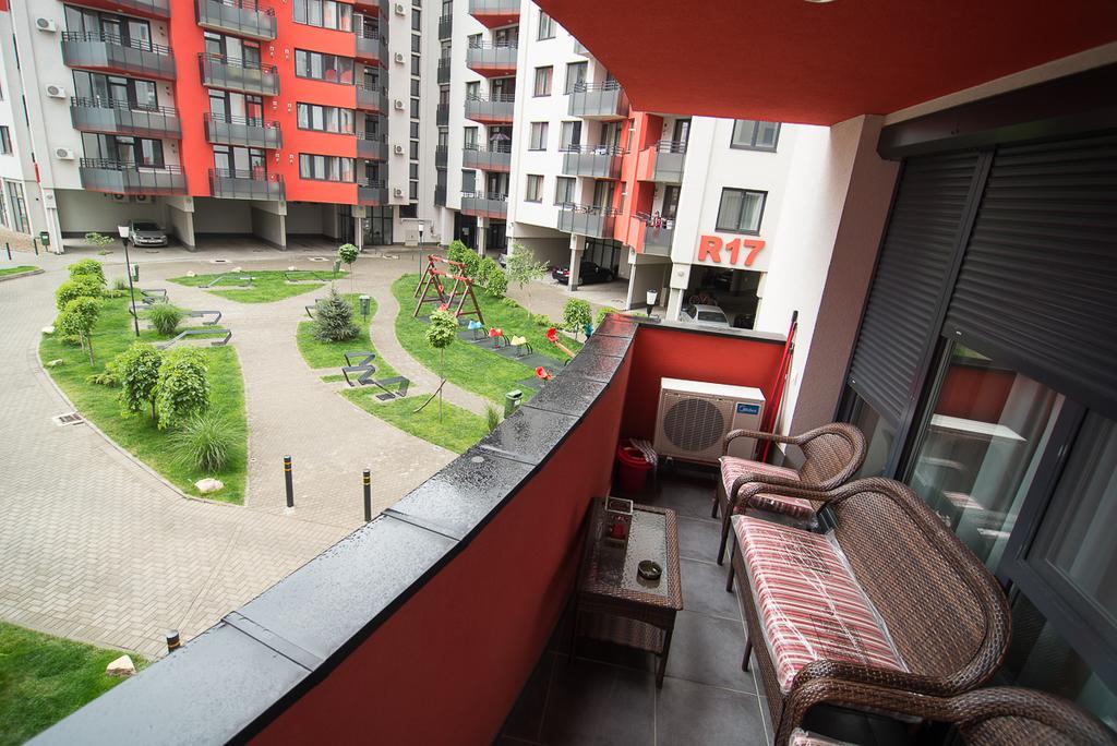 Apartament Alex アラド エクステリア 写真